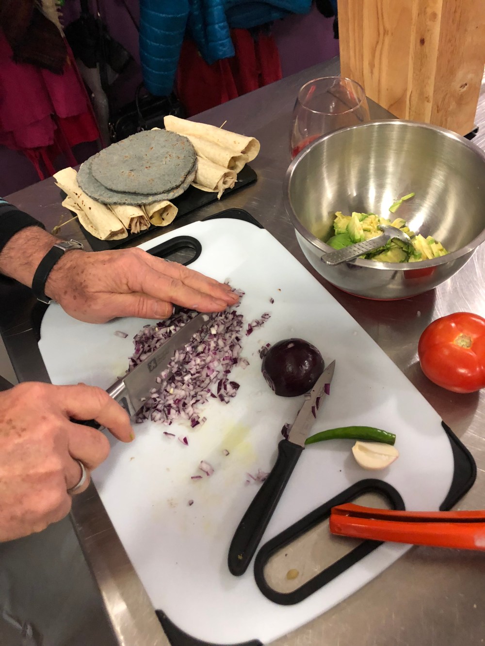 3A6CF22C-C095-4BA2-B2A7-53AA9039A092